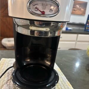Russell Athletic Black and Silver Coffee Maker